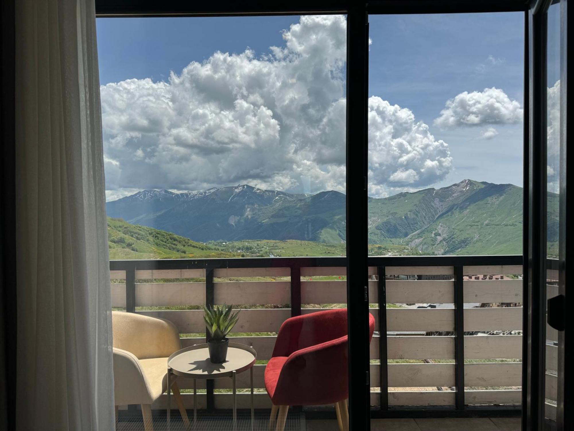 Gogi Resort Gudauri Bagian luar foto